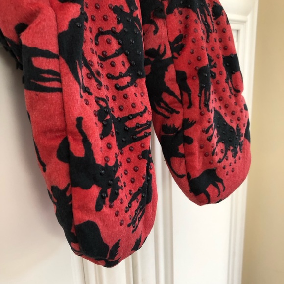 🫎 NWT Lazy One Women’s Moose Fuzzy Feet slippers - Picture 7 of 8